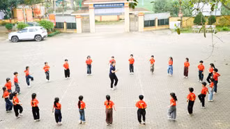 Cụm chuyên môn số 26 tổ chức sinh hoạt chuyên đề nâng cao hiệu quả dạy học STEAM, tích hợp công dân số và chiến lược 6C