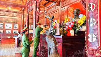 Công an phường Lào Cai và Cam Đường sôi nổi nhiều hoạt động chào mừng tháng thanh niên