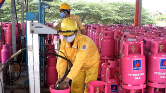 Giá gas bán lẻ tiếp tục tăng