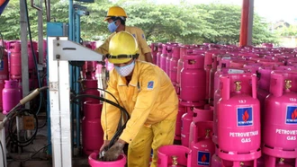 Giá gas bán lẻ tiếp tục tăng