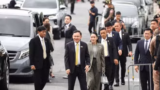 Cựu Thủ tướng Thái Lan Thaksin sẽ được ra tù trước thời hạn