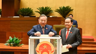 Quốc hội tiến hành quy trình bầu Chủ tịch Quốc hội khóa XVI