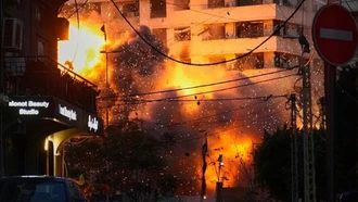 Xung đột leo thang sau vụ sát hại Thư ký Hội đồng An ninh Iran