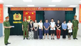 Bắt 9 nghi can lập 60 công ty 'ma' mua bán trái phép hóa đơn hơn 6.000 tỷ đồng