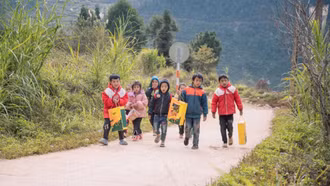 Nỗ lực chăm lo nhiều hơn cho học sinh vùng biên