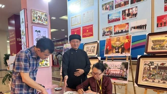 Bắc Ninh tổ chức lễ đón bằng UNESCO ghi danh nghề làm tranh dân gian Đông Hồ