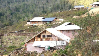 Xuân mới Nhìu Cù San