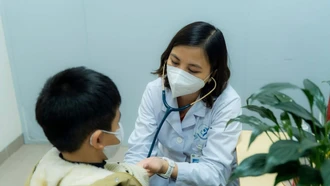 Cảnh báo gia tăng trẻ nhiễm virus RSV gây viêm phổi