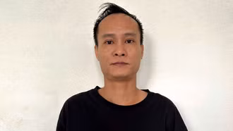 Kẻ điều hành đường dây lừa đảo từ Campuchia về đầu thú