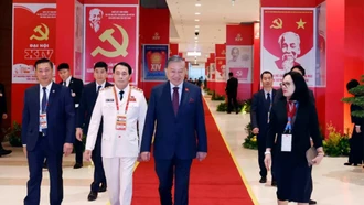 Lãnh đạo Đảng, Nhà nước và các đại biểu tham dự phiên họp trù bị Đại hội XIV của Đảng