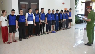 Phá đường dây lừa đảo giả danh nhân viên ngân hàng, chiếm đoạt khoảng 100 tỷ đồng