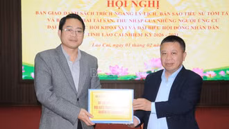 Hội nghị bàn giao danh sách trích ngang lý lịch người ứng cử đại biểu Quốc hội và đại biểu HĐND tỉnh Lào Cai nhiệm kỳ 2026 - 2031