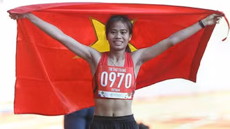 Sứ mệnh thầm lặng của nhà vô địch đi bộ Thu Trang