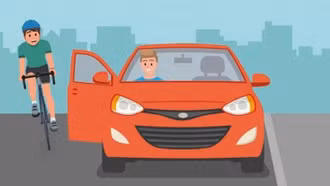 Phạt 4 triệu đồng đến 6 triệu đồng đối với người điều khiển ô tô dùng tay cầm, sử dụng điện thoại