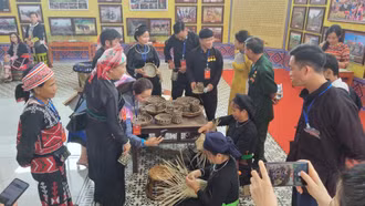 Quyết tâm thư Đại hội đại biểu các dân tộc thiểu số tỉnh Lào Cai lần thứ IV