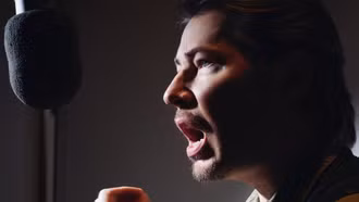 Trí tuệ nhân tạo AI đang 'nuốt' luôn nghề thu âm sách nói