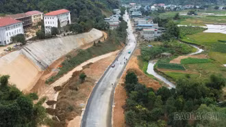Gỡ mặt bằng đẩy nhanh tiến độ cải tạo, nâng cấp Tỉnh lộ 156 đoạn Quang Kim - Bát Xát