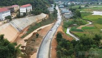 Gỡ mặt bằng đẩy nhanh tiến độ cải tạo, nâng cấp Tỉnh lộ 156 đoạn Quang Kim - Bát Xát