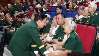 Chế độ an điều dưỡng, chăm sóc ốm đau cho sĩ quan quân đội nghỉ hưu