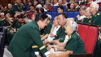 Chế độ an điều dưỡng, chăm sóc ốm đau cho sĩ quan quân đội nghỉ hưu