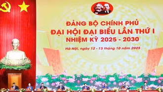 Khát vọng, bản lĩnh, trí tuệ - Đảng bộ Chính phủ tiên phong, vững bước cùng dân tộc trong kỷ nguyên mới