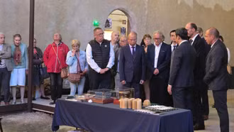 Khai mạc Không gian quảng bá di sản Hoàng thành Thăng Long và Khu di tích Cổ Loa tại Pháp