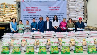 Đoàn công tác của đại sứ quán Canada và tổ chức FAO làm việc tại hai xã Yên Bình, Trấn Yên