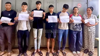 Tạm giữ hình sự 7 đối tượng gây rối trật tự công cộng tại phường Sa Pa