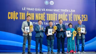 Nhiếp ảnh Việt Nam giành 34 giải tại Cuộc thi Ảnh nghệ thuật Quốc tế lần thứ 13