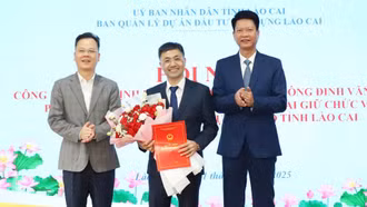 Công bố quyết định bổ nhiệm Giám đốc Ban Quản lý Dự án Đầu tư Xây dựng tỉnh