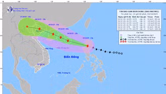 Chiều tối 3/10, bão Matmo vào Biển Đông, dự báo sẽ gây mưa lớn tại Bắc Bộ và Thanh Hóa