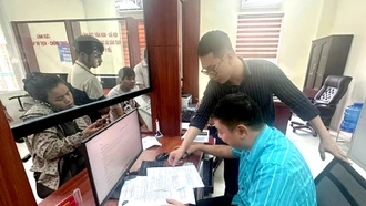 Chung tay xây dựng nền hành chính gần dân