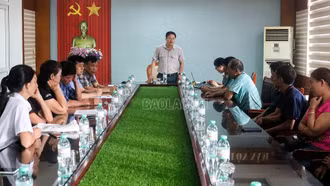 UBND xã Bát Xát tổ chức họp thống nhất phương án giải quyết di chuyển hộ dân phục vụ dự án