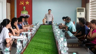 UBND xã Bát Xát tổ chức họp thống nhất phương án giải quyết di chuyển hộ dân phục vụ dự án
