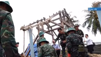 Hôm nay (1/12), đồng loạt khởi công xây sửa nhà cho người dân vùng lũ