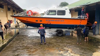 Cấp xuất hàng dự trữ quốc gia, chuyển tới Huế trước 31/10