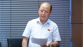 Đại biểu Quốc hội tỉnh Lào Cai thảo luận tại tổ các dự án Luật liên quan đến bảo vệ bí mật Nhà nước, an ninh mạng