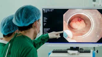 Sụt 3kg trong 3 tháng, người đàn ông phát hiện mắc hai loại ung thư cùng lúc