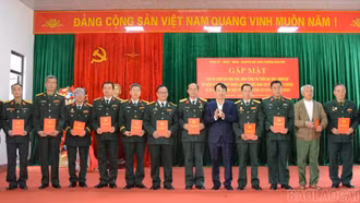 Phường Văn Phú gặp mặt cán bộ quân đội nghỉ hưu, nghỉ công tác trên địa bàn