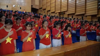 175 học sinh khối lớp 9, Trường THCS Lý Tự Trọng tham gia hoạt động trải nghiệm giáo dục truyền thống, lý tưởng sống