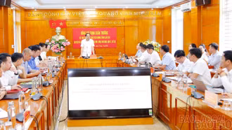 "Các xã tiếp tục nghiên cứu kỹ để đề ra phương hướng, mục tiêu, nhiệm vụ cho sát với từng địa phương"