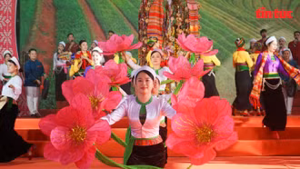 Khai mạc Ngày hội Văn hoá dân tộc Mường lần thứ II