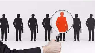 Thu hút nhân tài: Không chỉ nhìn vào bằng cấp