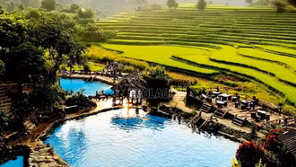 Khoáng nóng làm nóng thị trường du lịch