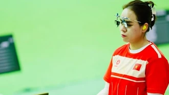 Xạ thủ Trịnh Thu Vinh dẫn đầu danh sách Vận động viên tiêu biểu toàn quốc năm 2025