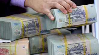 Không xóa bỏ, cắt giảm chế độ tiền lương khi người lao động làm thêm giờ