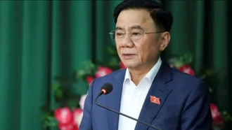 Bộ Chính trị yêu cầu hoàn thành sắp xếp cơ sở giáo dục công lập, trạm y tế cấp xã trước 31/12/2025