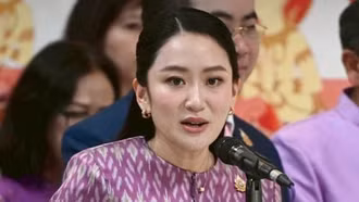 Bà Paetongtarn Shinawatra nêu quyết tâm trong ngày đầu tiên đảm nhiệm vai trò mới