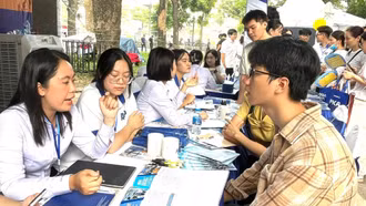 Trước 17h ngày 5-8, thí sinh phải hoàn thành việc thanh toán lệ phí đăng ký xét tuyển đại học, cao đẳng năm 2025