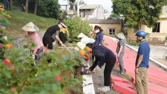 Phường Nam Cường ra quân vệ sinh các Nghĩa trang Liệt sĩ và các Đài bia tưởng niệm trên địa bàn 